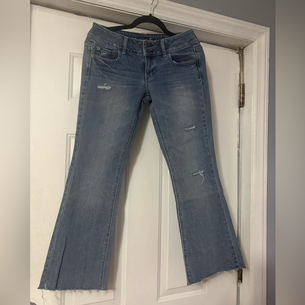 ✨ American Eagle Artist Bootcut Jeans Size 4 Raw Hem Distressed ✨ - Picture 5 of 15